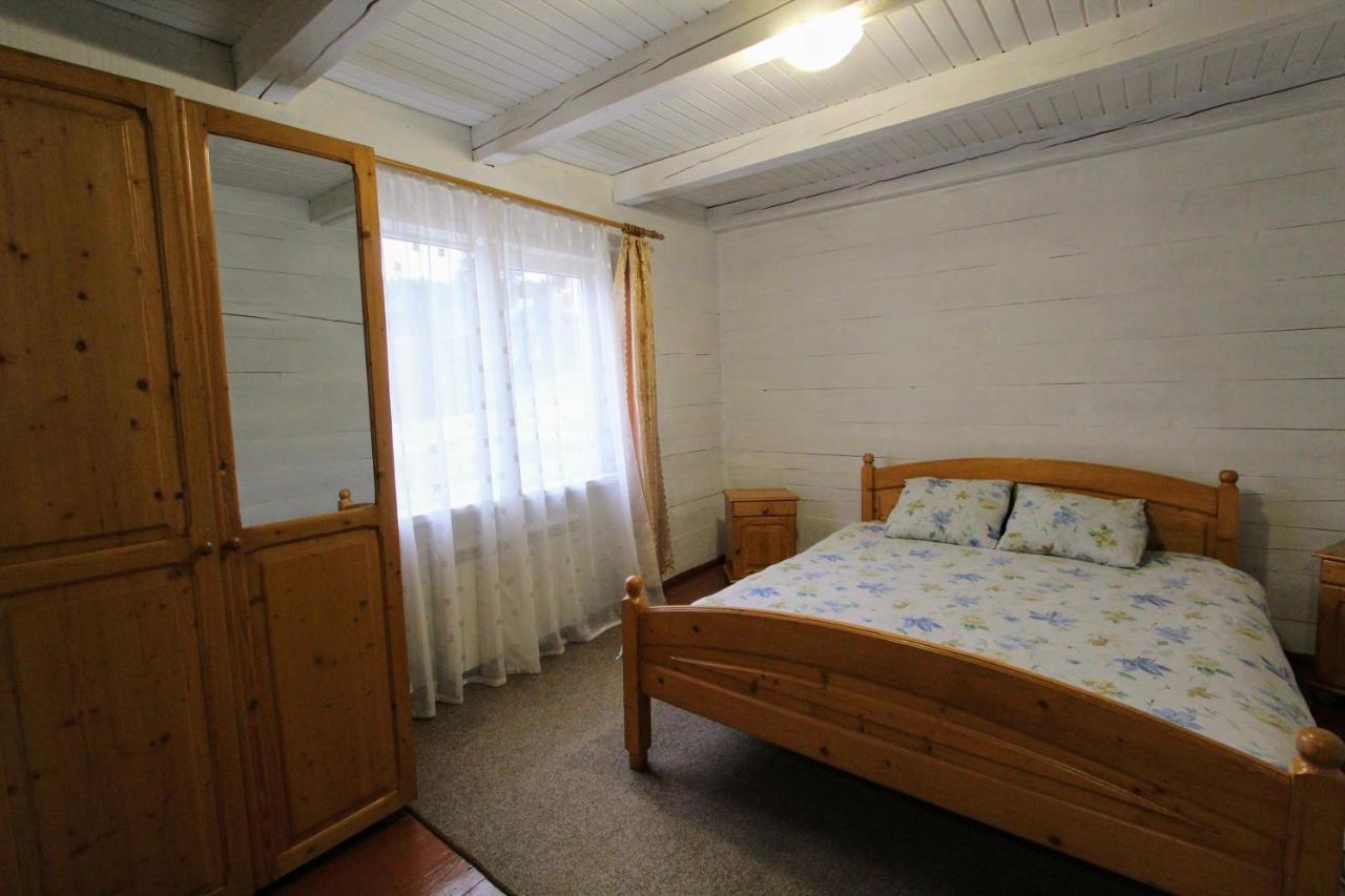 Мала Одеса Hotel Yablunytsya Exterior photo
